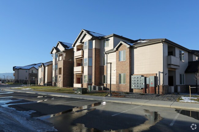 Bristol Pointe - Now Open and Leasing!!! Apartments
