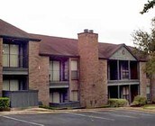 Creekwood Village Apartments
