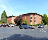 Lock Vista Apartments