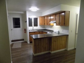 72 Church Rd Colchester VT Apartments