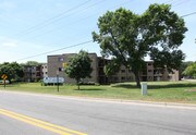 Courtyard Apartments