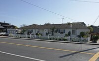 1300-1304 Fernside Blvd Apartments