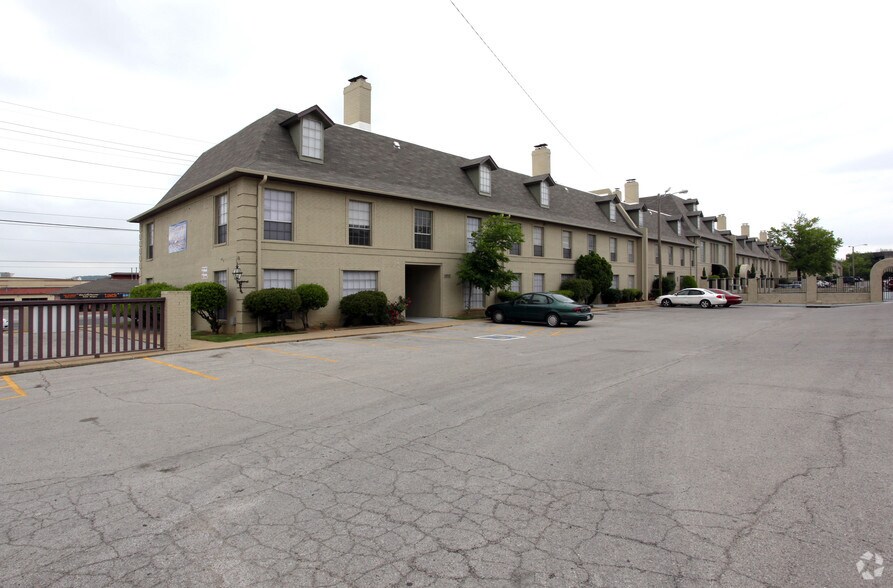 Chateau68 Rentals Tulsa, OK