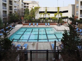 Berkeley Heights Apartments