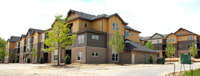 Park120 Oak Hills Apartments