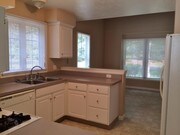 Building Photo - Mill Creek Townhouses Apartments in North Kingstown, Rhode Island