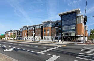 SteelHouse Apartments