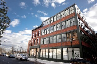38 Crown Street Apartments