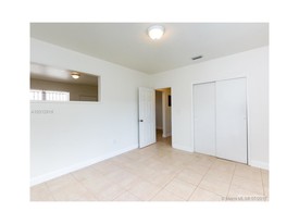 120 NE 55th St Miami FL Apartments
