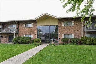 7410 Brookdale Dr Darien IL Apartments