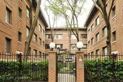 814 W Lakeside Pl Chicago IL Apartments