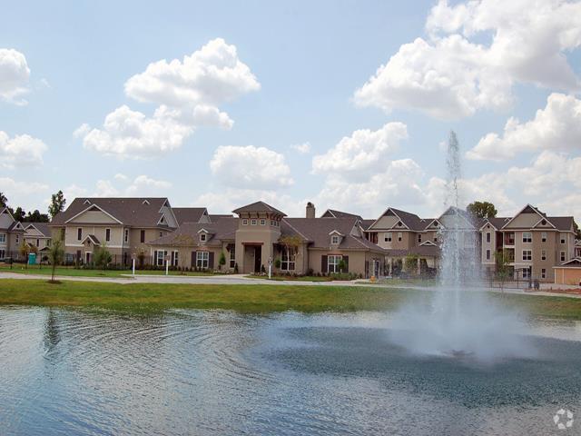 Riverscape Apartment Homes