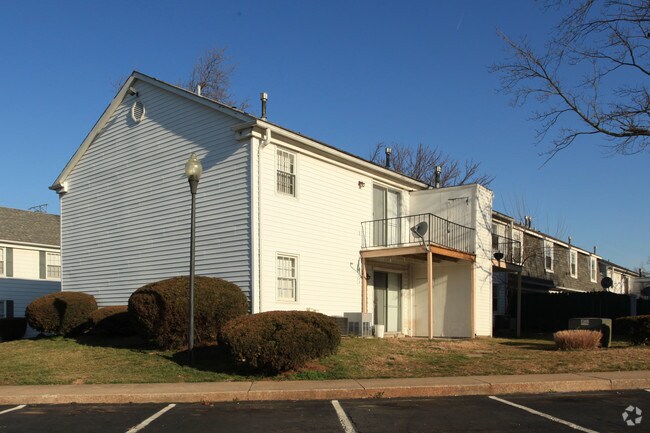 Stony Brook Place Apartments