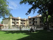 Candlelight Square Apartment Homes
