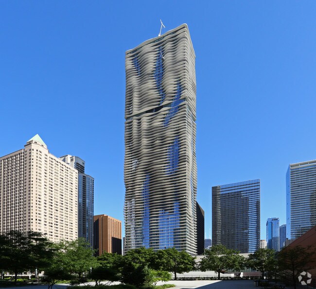 Aqua at Lakeshore East Apartments