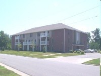 620-640 S 4th St Apartments