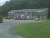 576 Beanville Rd Apartments