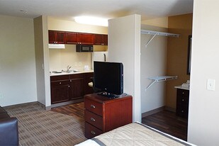 Furnished Studio – Dallas - Las Colinas - ... Apartments