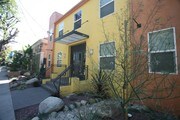 Hollywood Off-Vine Apartments