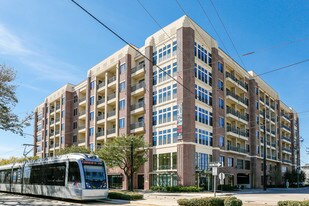 Alexan Midtown Apartments