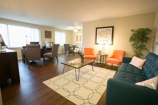 Deville Apartments