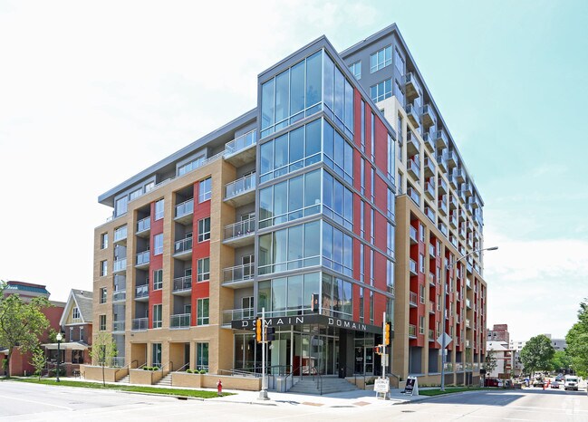 Domain Apartments