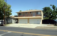 1015 E William St Apartments