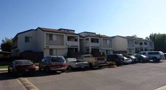 Windwood Apartments