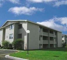 Willow Stream Apartments South