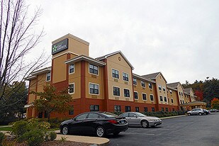 Furnished Studio – Nashua - Manchester Apartments