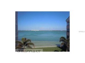 2 Bedroom Condo Unit for Rent $1700