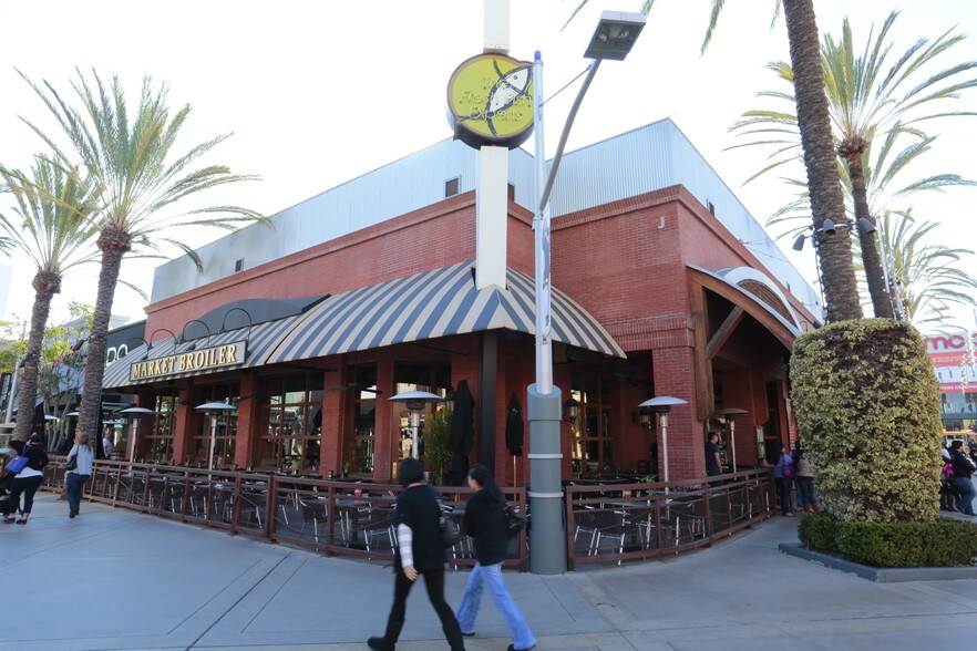 The Block Neighborhood Guide Living in Orange