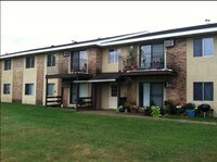 461 Merriman Dr Apartments