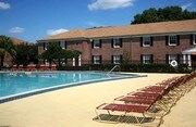 Lakeview Pointe Apartments