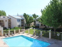 Vista del Sol Apartments