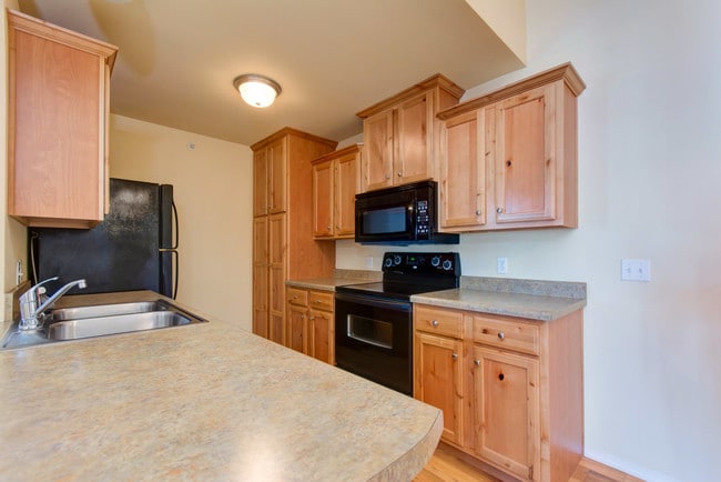 Orchard Park Apartments LLC