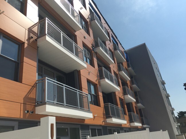 Bedford Hall Apartments