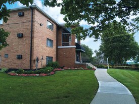 Dublin Plaza Apartments