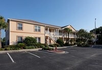 Sun Lake Apartments