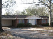 3 Bedroom Single-Family Home for Rent $925