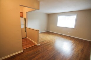 3510 Russell Blvd St. Louis MO Apartments