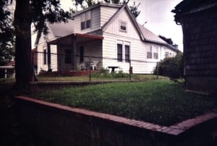 2319 S 18th St Saint Joseph MO Apartments