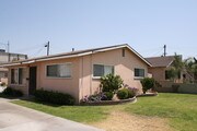 12702 1/2 Kalnor Ave Norwalk CA