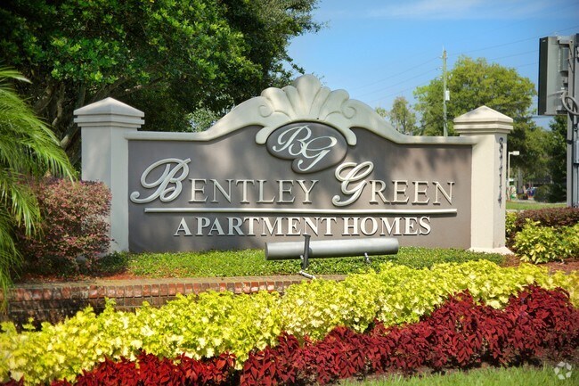 Landmark At Maple Glen Apartment Homes Rentals Orange