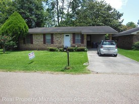 3 Bedroom Single-Family Home for Rent $1100