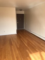 104-33 89th Ave Queens NY Apartments