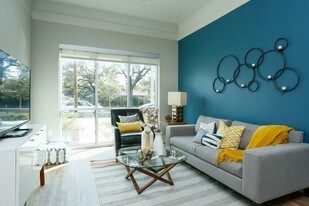 District at Greenbriar Apartments