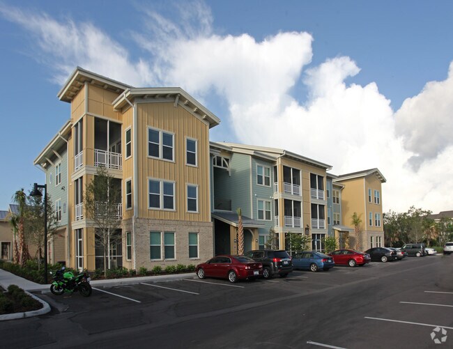Elan Gateway Apartments