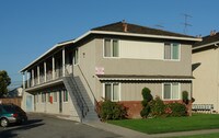 221 Pamela Ave Apartments