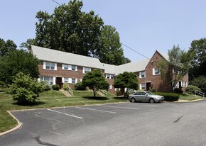 Village at Fox Point Apartments